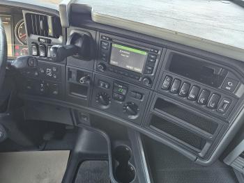 Scania R410 6x2 / RETARDER + NOOTEBOOM DIEPLADER